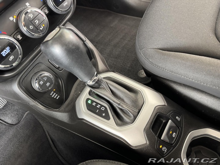 Jeep Renegade 2,0M-Jet 4WD*AUT*REZERVAC 2016
