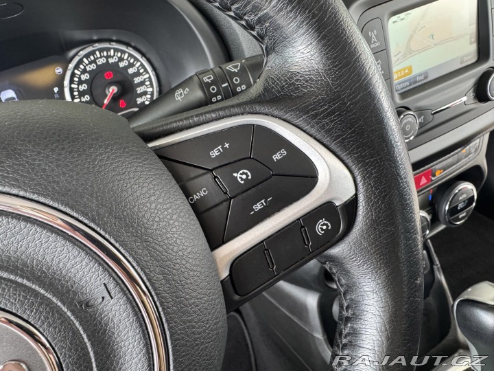 Jeep Renegade 2,0M-Jet 4WD*AUT*REZERVAC 2016