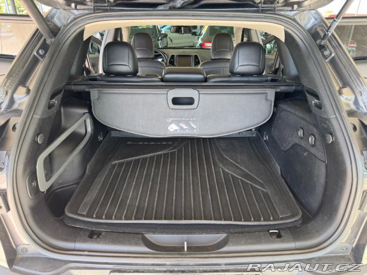 Jeep Cherokee 2,2M-Jet 4WD*Night Eagle 2017