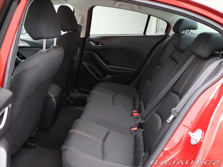 Mazda 3 2,0 G120 Automat Attracti 2018