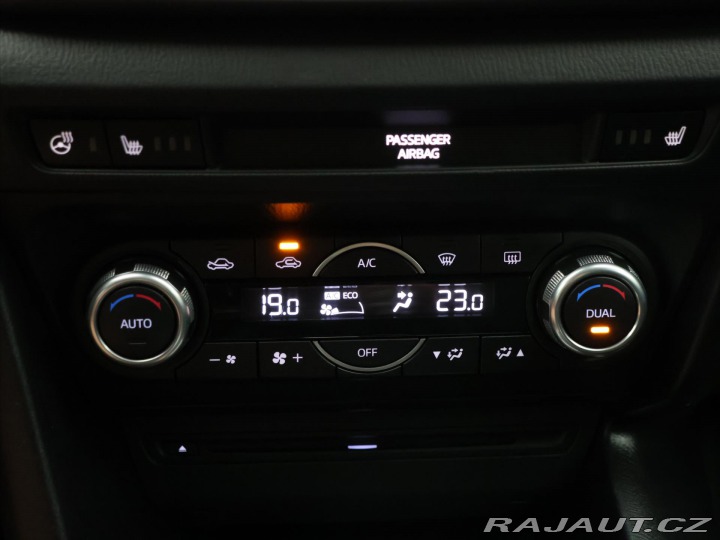 Mazda 3 2,0 G120 Automat Attracti 2018