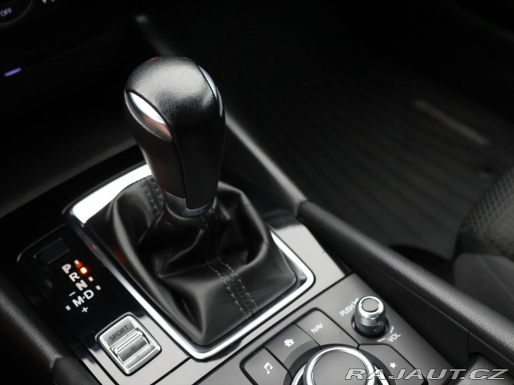 Mazda 3 2,0 G120 Automat Attracti 2018