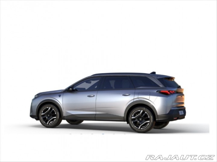 Peugeot 5008 1,6 GT Plug-in HYBRID 225 2026