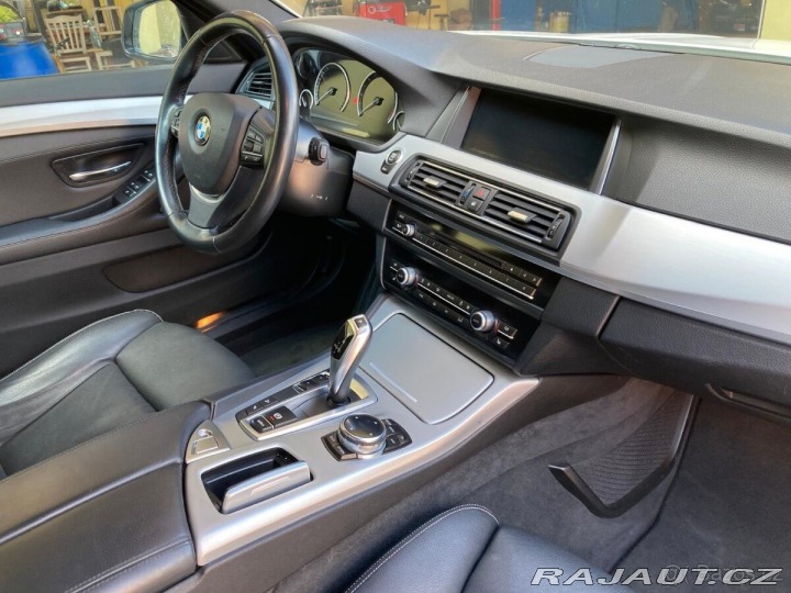 BMW 5 2,0   BMW 520 xdrive 2014