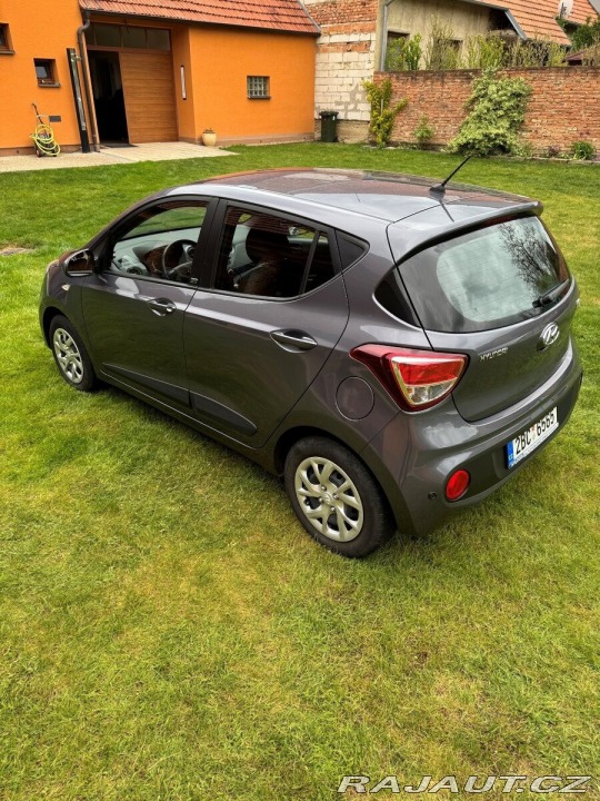 Hyundai i10 1,0 1800
