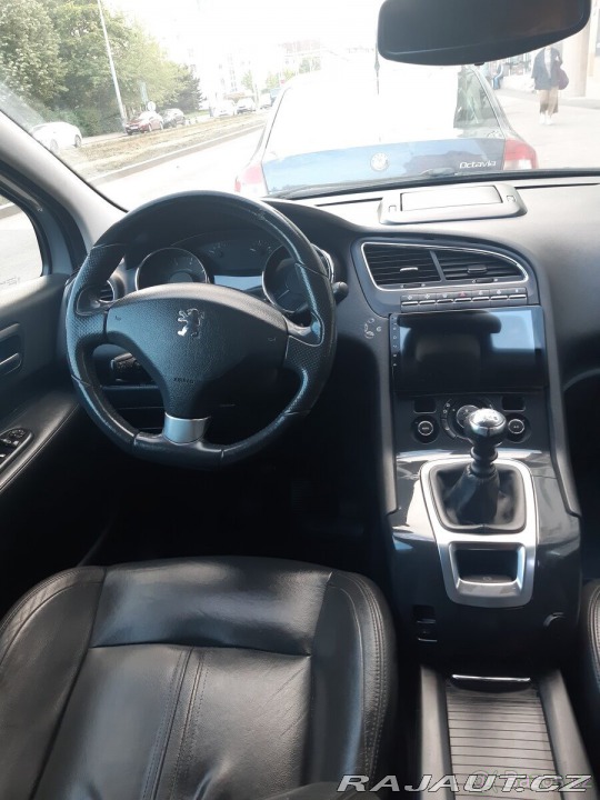 Peugeot 5008 1,6 2010