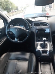 Peugeot 5008 1,6 2010