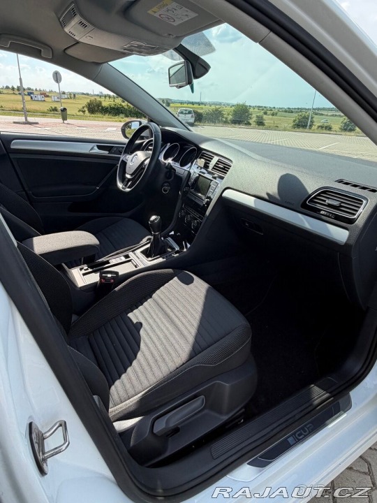 Volkswagen Golf 1,4   2014 tsi 92kw 2014