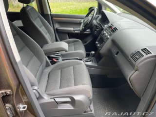 Volkswagen Touran 1,4   7 místný, automat, 2014