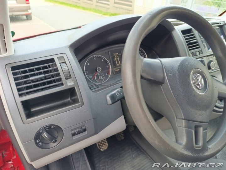 Volkswagen Transporter 2,0   T5.1 LONG 2.0TDI 10 2010