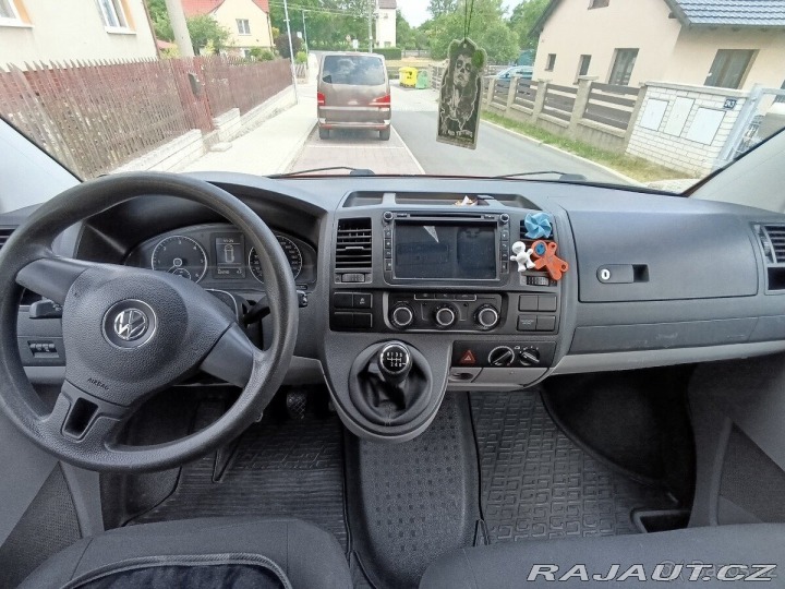 Volkswagen Transporter 2,0   T5.1 LONG 2.0TDI 10 2010