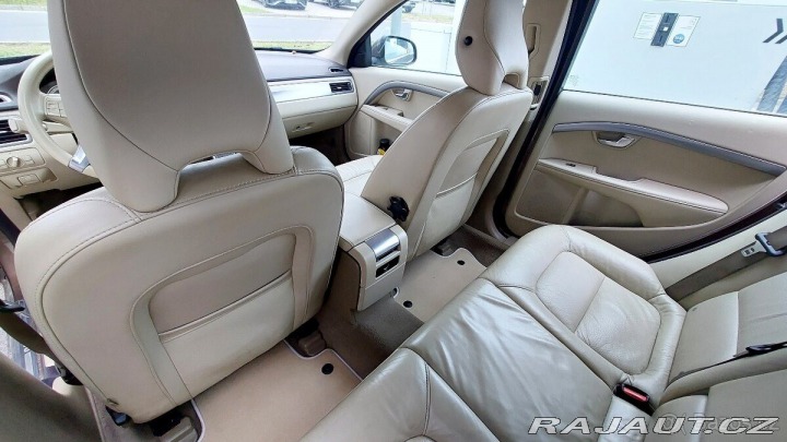 Volvo V70 2,4   D5, 2013, po STK 2013