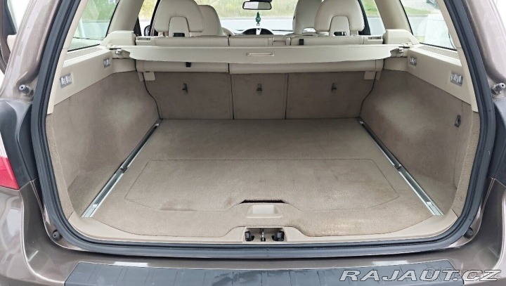 Volvo V70 2,4   D5, 2013, po STK 2013