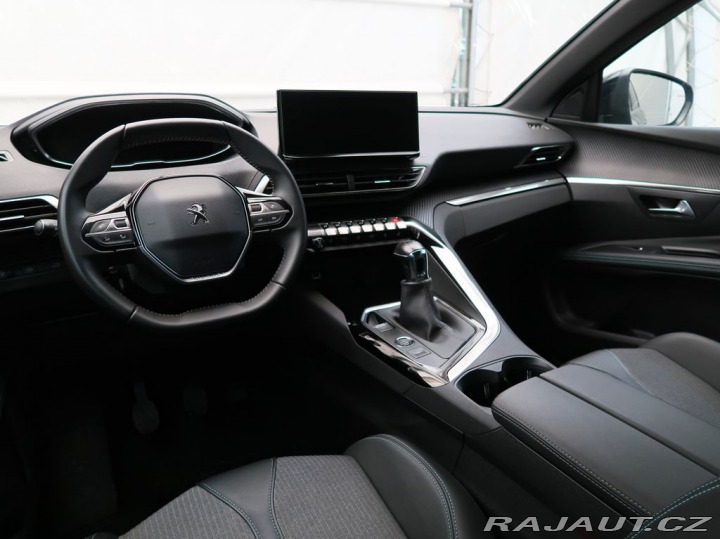 Peugeot 5008 1.2PT,CZ,1Maj,ALLURE,MAN6 2024