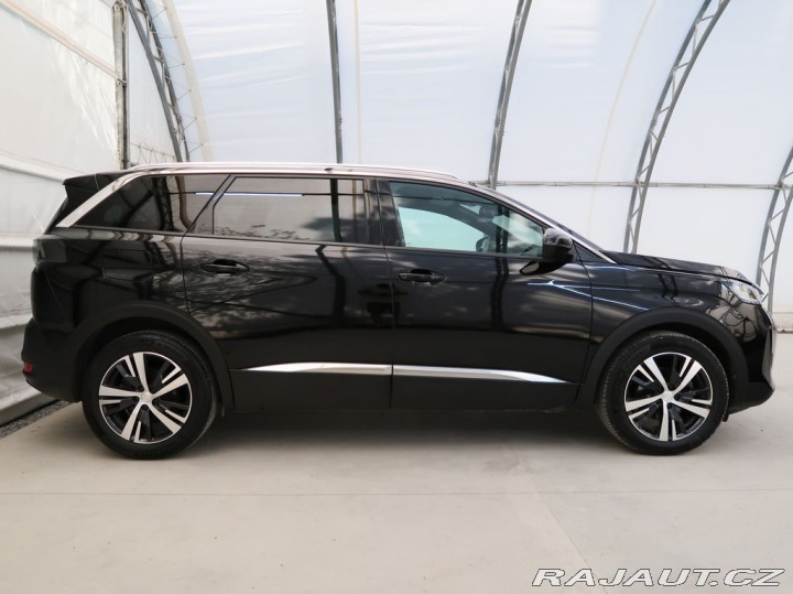 Peugeot 5008 1.2PT,CZ,1Maj,ALLURE,MAN6 2024