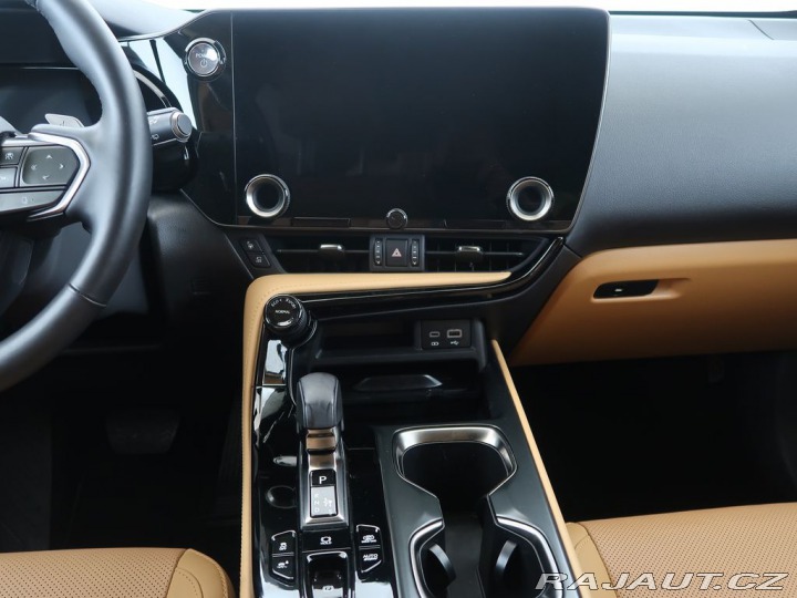 Lexus Ostatní modely 2.5PHEV,Plug-In,CZ,4x4,Lu 2024