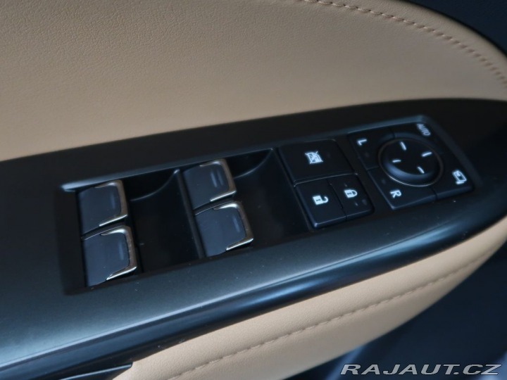 Lexus Ostatní modely 2.5PHEV,Plug-In,CZ,4x4,Lu 2024