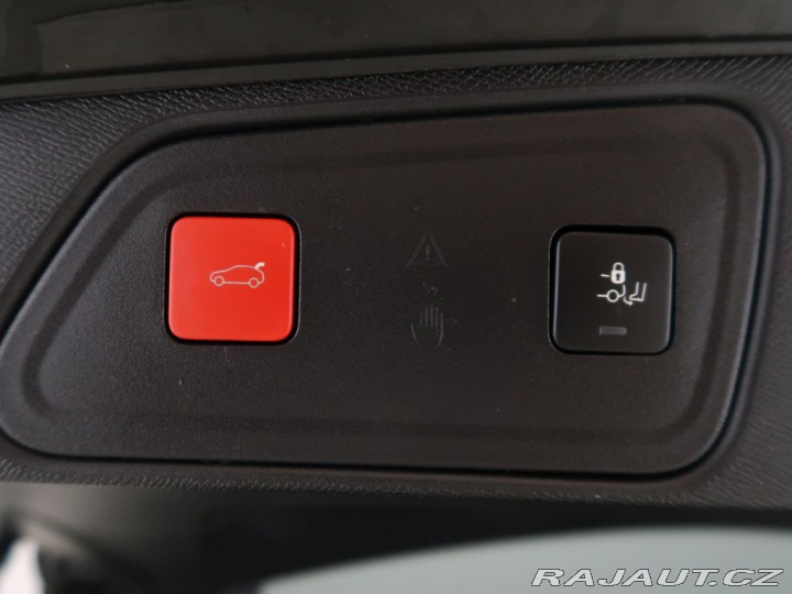 Peugeot 3008 1.2PureTech,96kW,AT,GT-li 2023