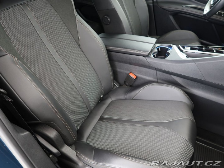 Peugeot 3008 1.2PureTech,96kW,AT,GT-li 2023