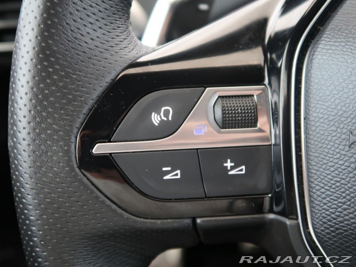 Peugeot 3008 1.2PureTech,96kW,AT,GT-li 2023