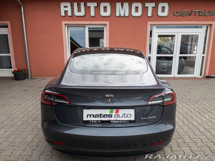 Tesla Model 3 Long Range Dual Motor 366 2022