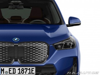 BMW iX1 xDrive30 1800