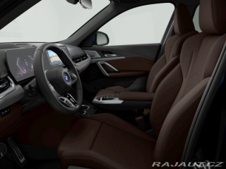 BMW iX1 xDrive30 1800