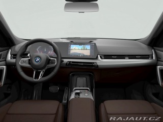 BMW iX1 xDrive30 1800