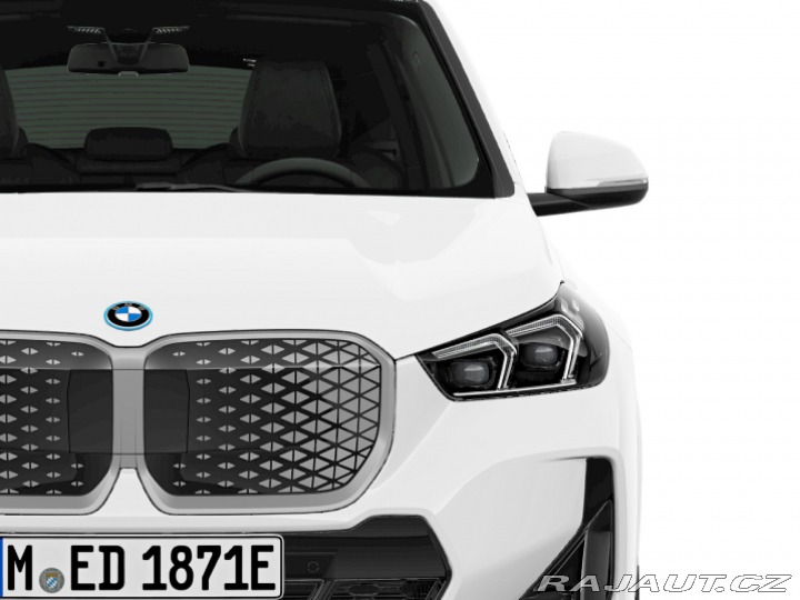 BMW iX1 xDrive30 2025