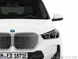 BMW iX1 xDrive30 2025