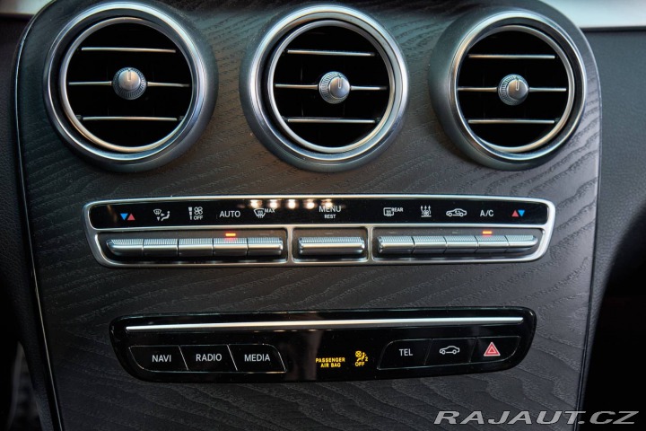 Mercedes-Benz C Kombi  300 d A/T 4MATIC 2019