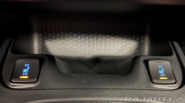 Toyota Corolla 1,5i AT COMFORT TECH 2023