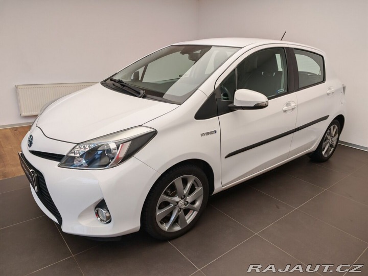 Toyota Yaris 1.5  Hybrid Style 2013