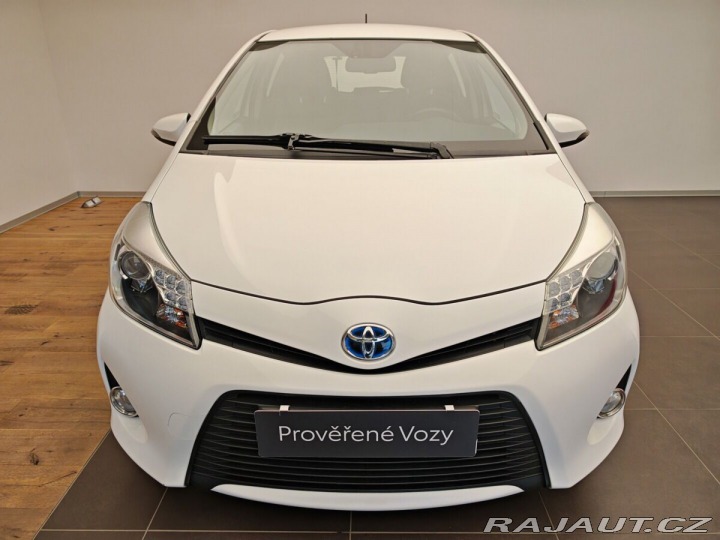 Toyota Yaris 1.5  Hybrid Style 2013