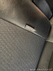 Toyota Yaris 1.5  Hybrid Style 2013