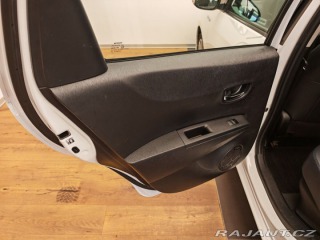 Toyota Yaris 1.5  Hybrid Style 2013