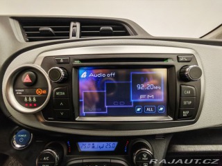 Toyota Yaris 1.5  Hybrid Style 2013