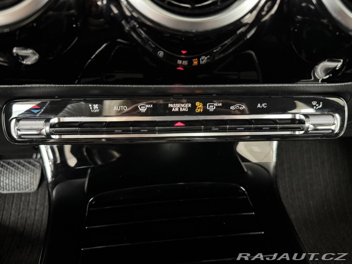 Mercedes-Benz CLA 180 AUT*100kW*Virtual*LED 2021
