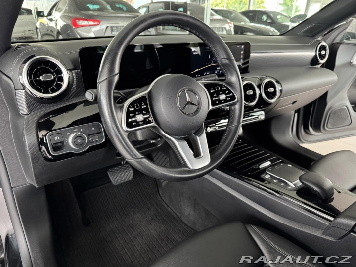 Mercedes-Benz CLA 180 AUT*100kW*Virtual*LED 2021