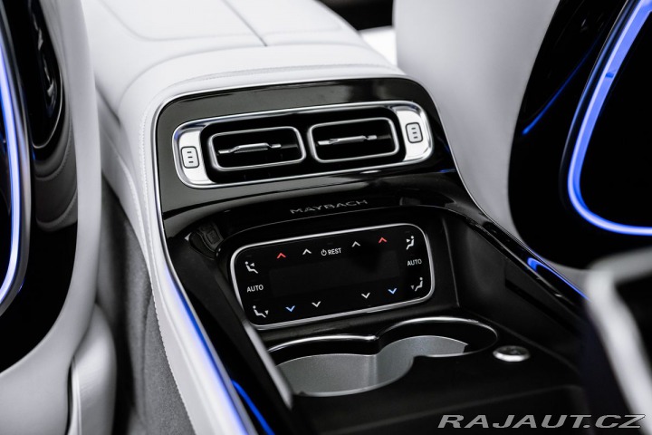Mercedes-Benz S Maybach Manufaktur 2023