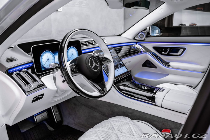 Mercedes-Benz S Maybach Manufaktur 2023