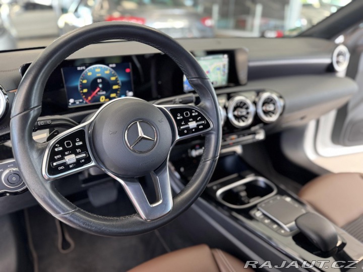 Mercedes-Benz CLA 200d 4Matic*LED*Kůže*Tažn 2023
