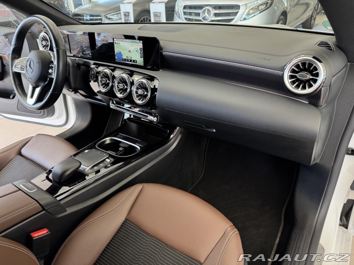 Mercedes-Benz CLA 200d 4Matic*LED*Kůže*Tažn 2023