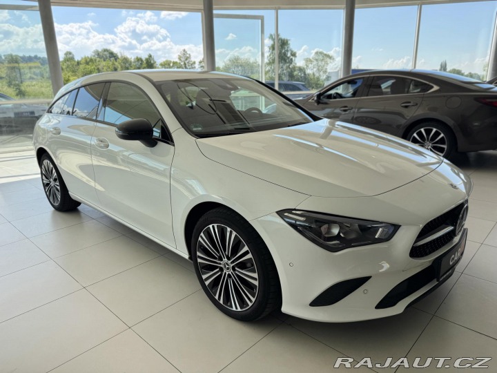 Mercedes-Benz CLA 200d 4Matic*LED*Kůže*Tažn 2023