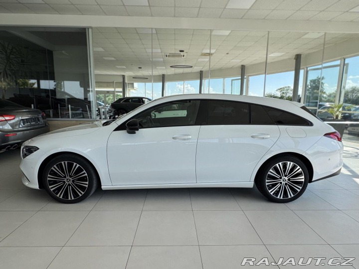 Mercedes-Benz CLA 200d 4Matic*LED*Kůže*Tažn 2023