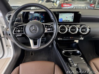 Mercedes-Benz CLA 200d 4Matic*LED*Kůže*Tažn 2023