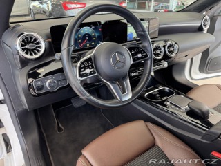 Mercedes-Benz CLA 200d 4Matic*LED*Kůže*Tažn 2023
