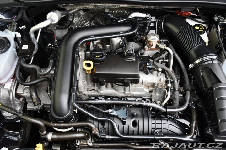 Volkswagen Taigo 1.0TSi DSG R-LINE ČR 2022