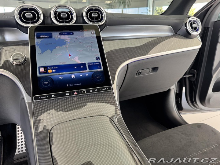 Mercedes-Benz GLC 300d 4MATIC*AMG*198kW*Taž 2025