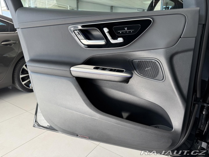 Mercedes-Benz GLC 300d 4MATIC*AMG*REZERVACE 2025